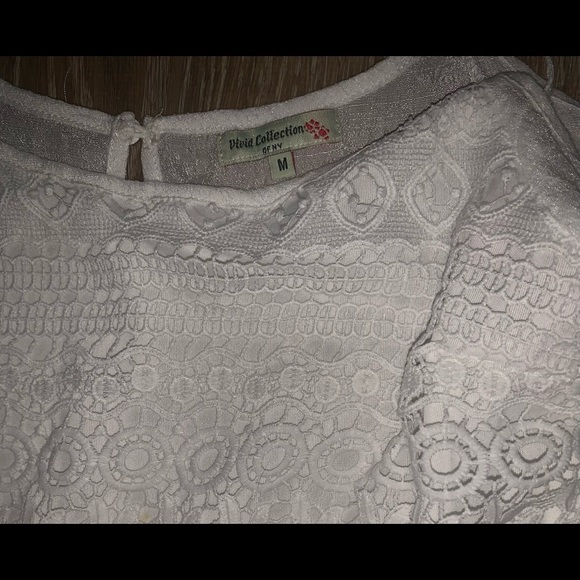 Vivid Collection of New York woman medium - Picture 3 of 4